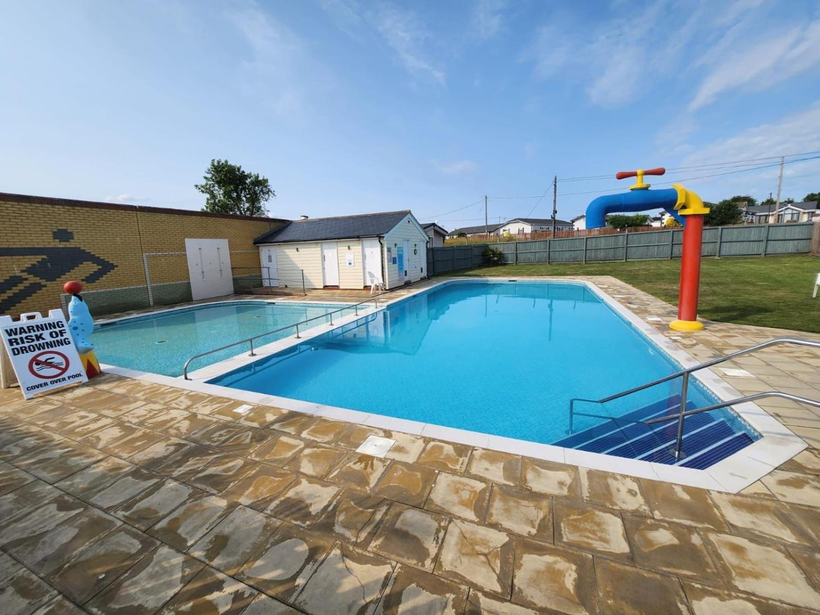 Casalie At Seasalter Whitstable Hotel Bagian luar foto